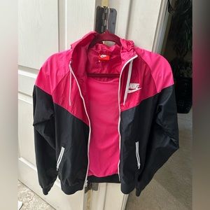 NIKE Size Small Pink Zip-Up Rain Jacket